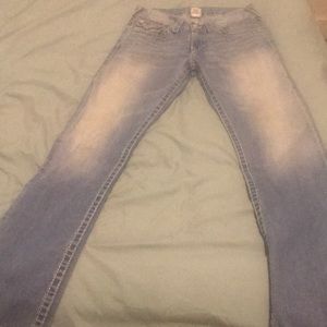 TRUE RELIGION JEANS
